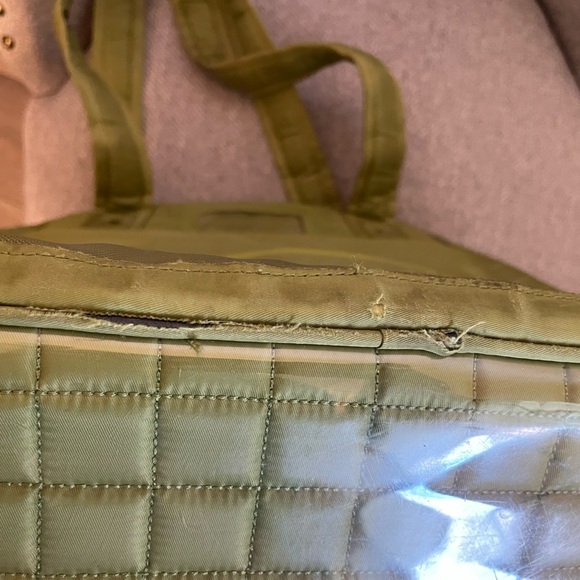 LUG-Puddle Jumper Tote, - Picture 6 of 6